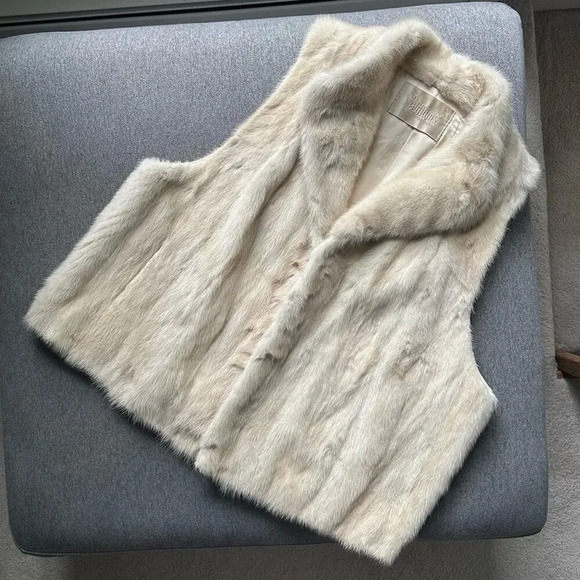 Buffums California Vintage 1980s/1990s Faux Fur Vest Large